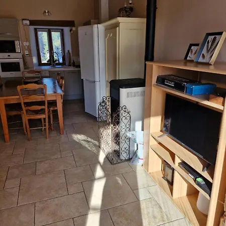 Apartamento De Véreuges